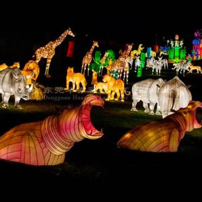 南方花市盛會(huì) 自貢彩燈技藝與花車(chē)船制造的璀璨融合